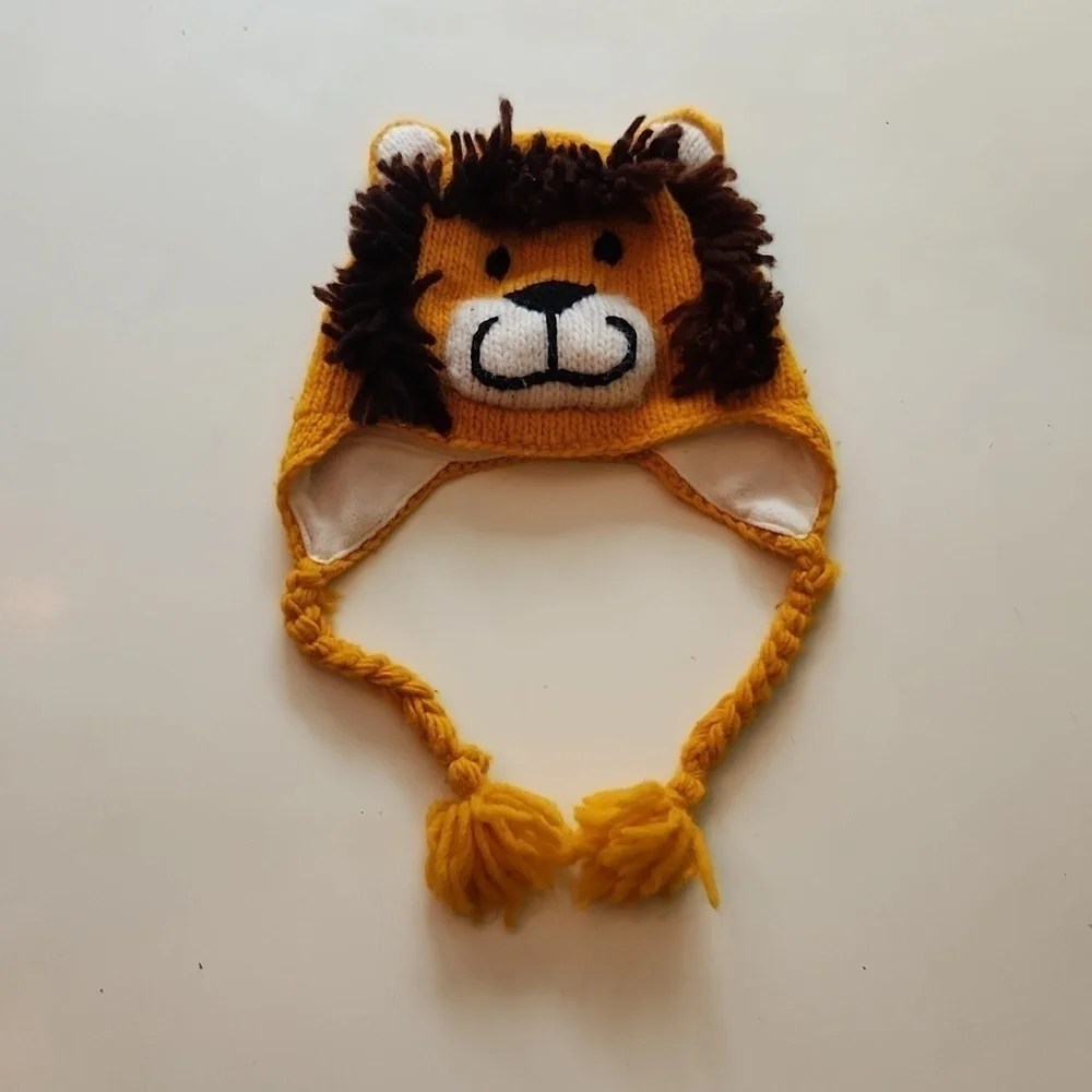 Lion knit crochet beanie hat